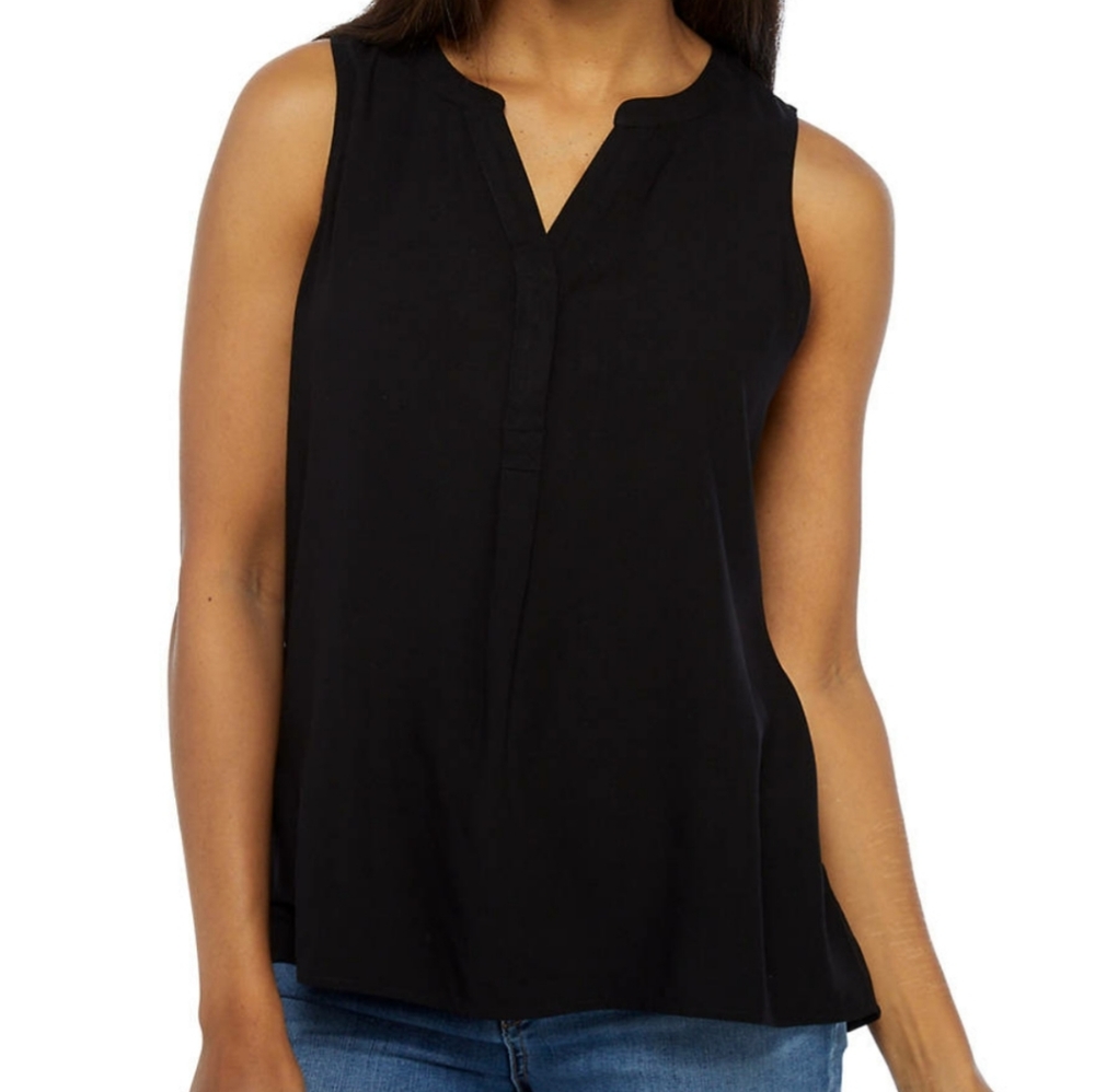 Crown & Ivy XL Peasant Top -Black